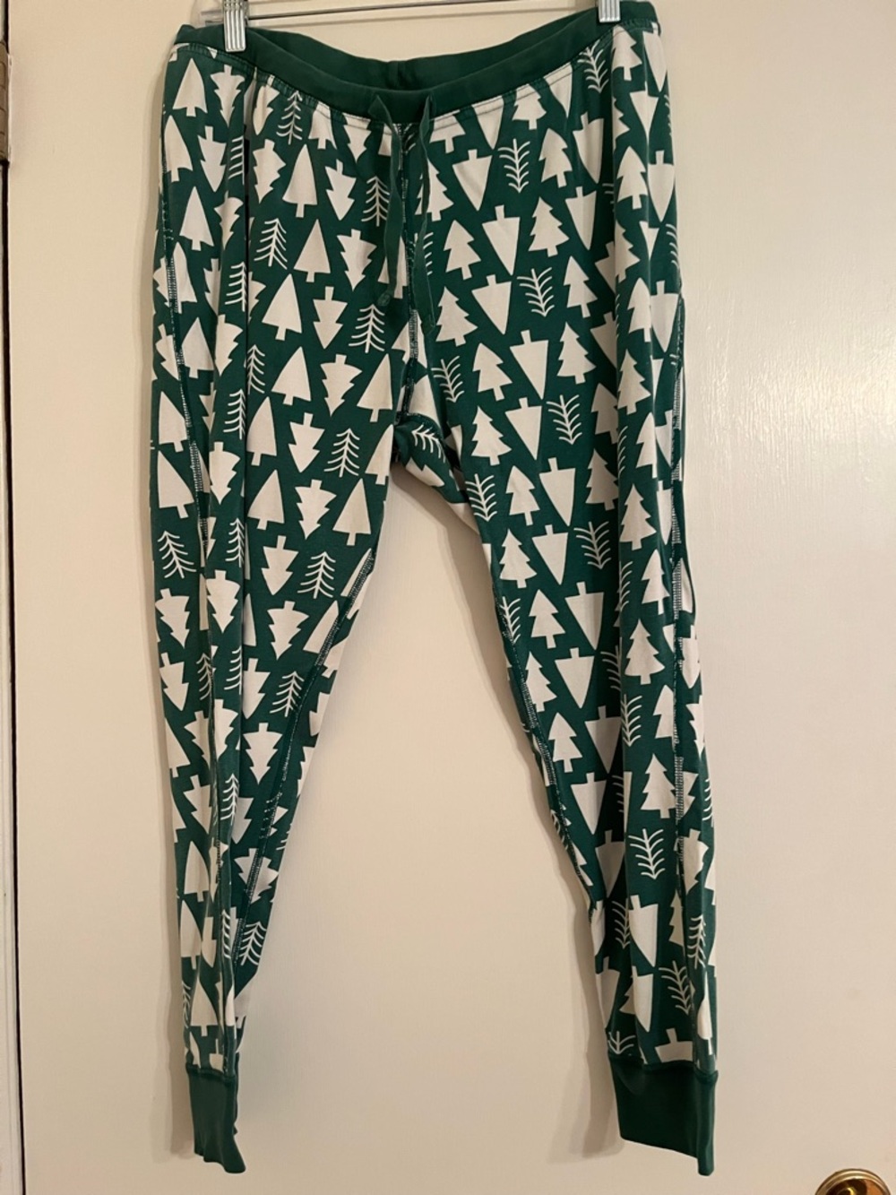 Hanna Andersson Holiday Tree Print Pajama Bottoms